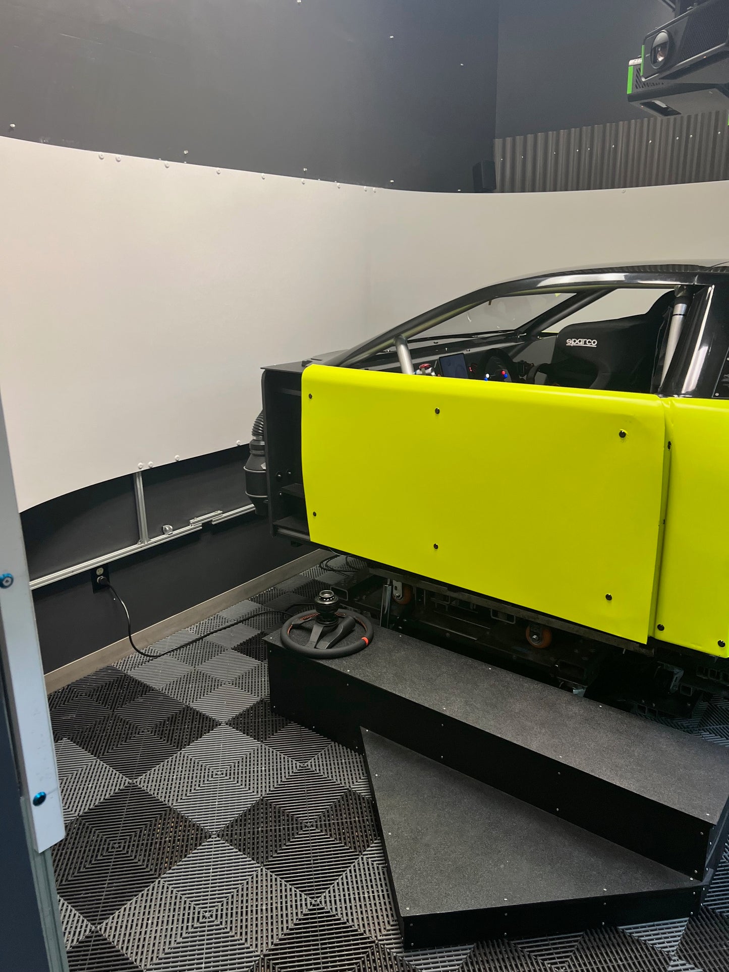 Full Scale Simulator