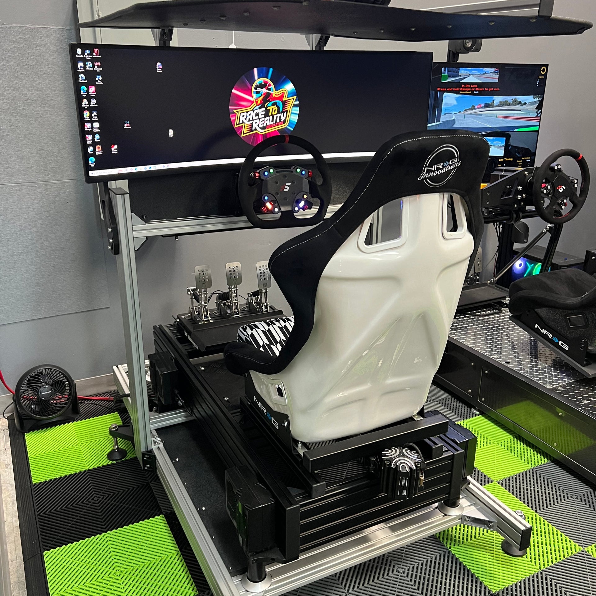 25 Minute Simulator Race – Race To Reality